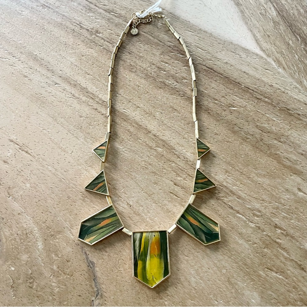 House of Harlow 1960 Resin Necklace